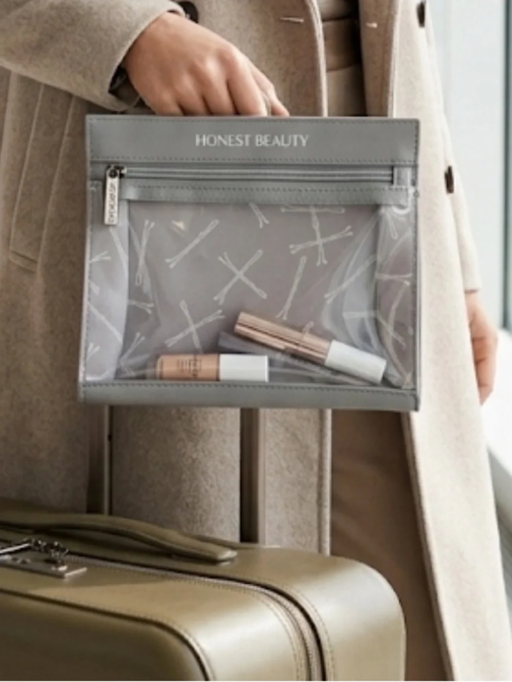 Honest Beauty Travel Bag